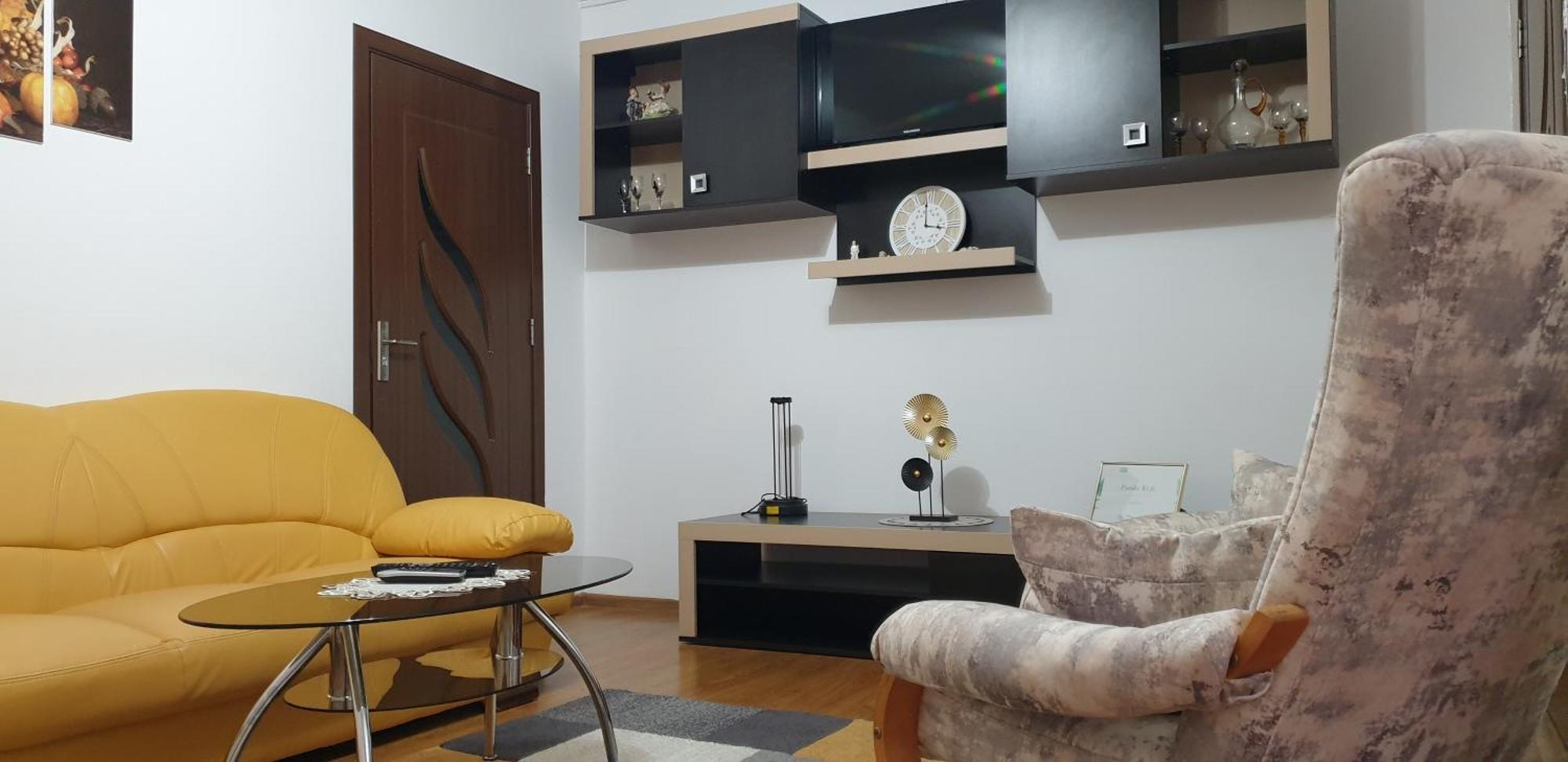Elena Apartment Orsova Exterior photo